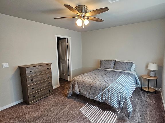4th image of 739 N Grant St #1