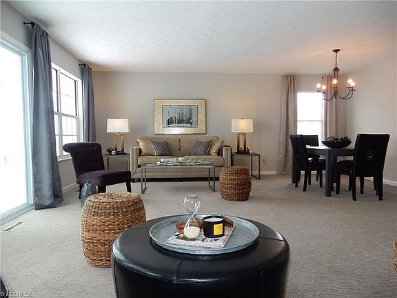 4th image of 10267 Orchard Hill Ln