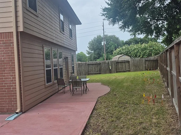 22626 Goss Spring Ct — Photo 32