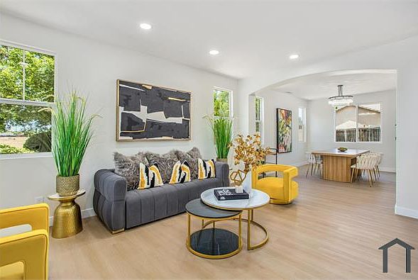 1st image of 25264 Drake Dr