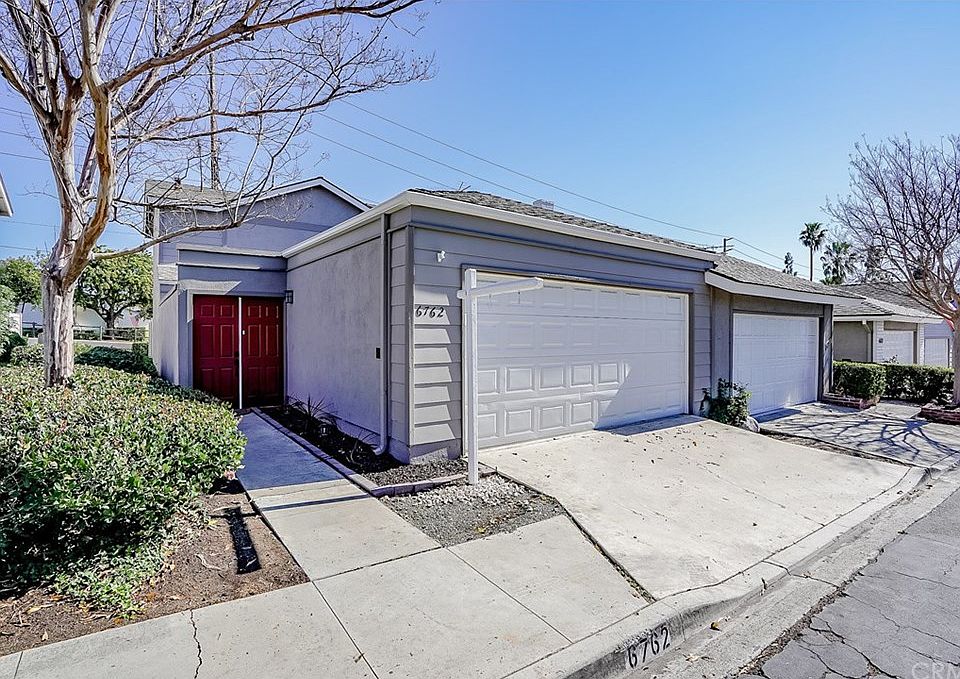 2nd image of 6762 Champagne Cir