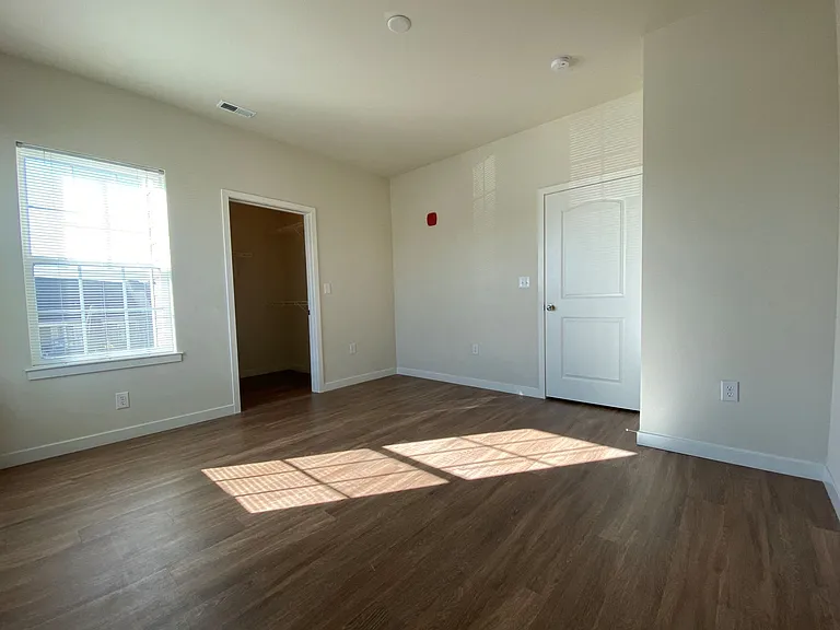 Aventura at Maryland Oaks — Photo 53
