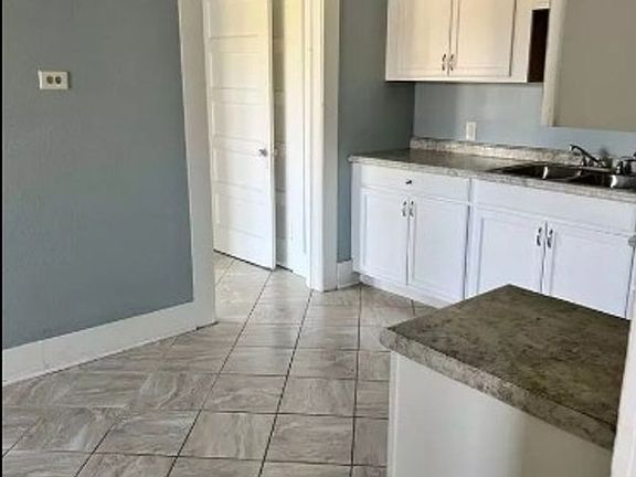 4th image of 1834 10th St