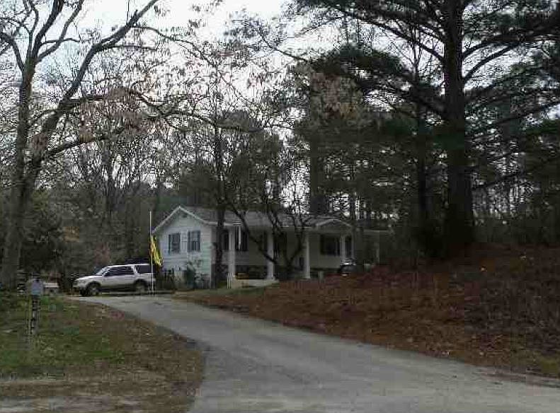 2nd image of 3689 Irwin Bridge Rd NW