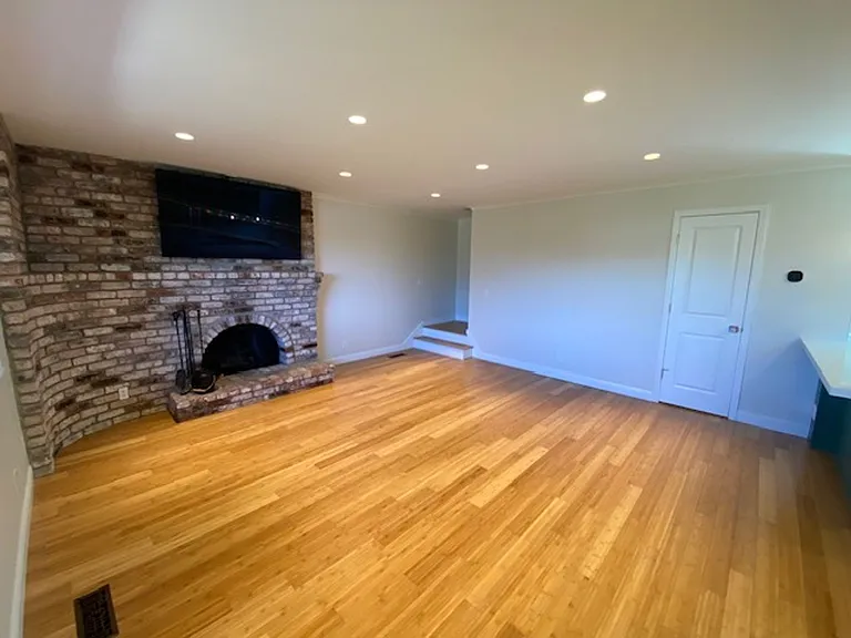 2121 David Ave — Photo 4