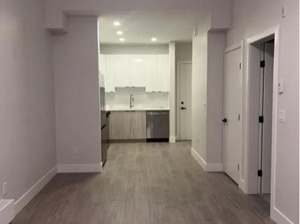 13458 95th Ave, Surrey, BC