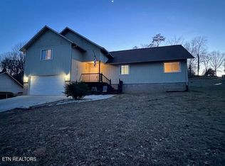 124 Mohawk Trl, La Follette, TN 37766