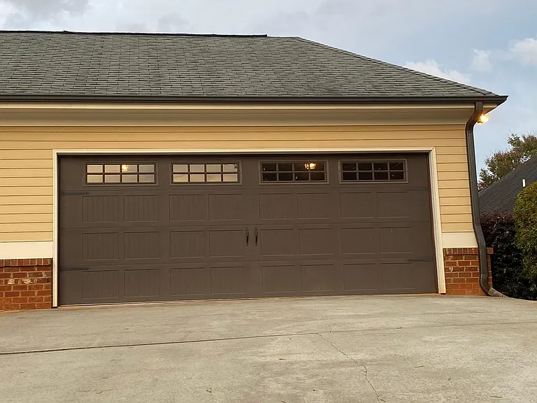 1071 Bedford Trl — Photo 3