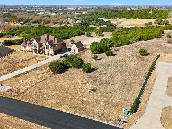 7076 Heathington Blvd, Granbury, TX 76049