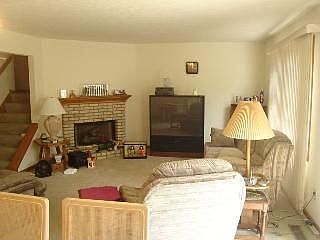 5th image of 19250 Bradford Ct