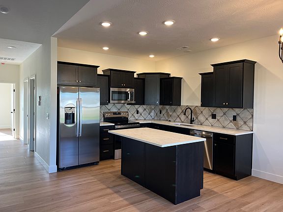 Beautiful cabinetry with all new GE appliances!