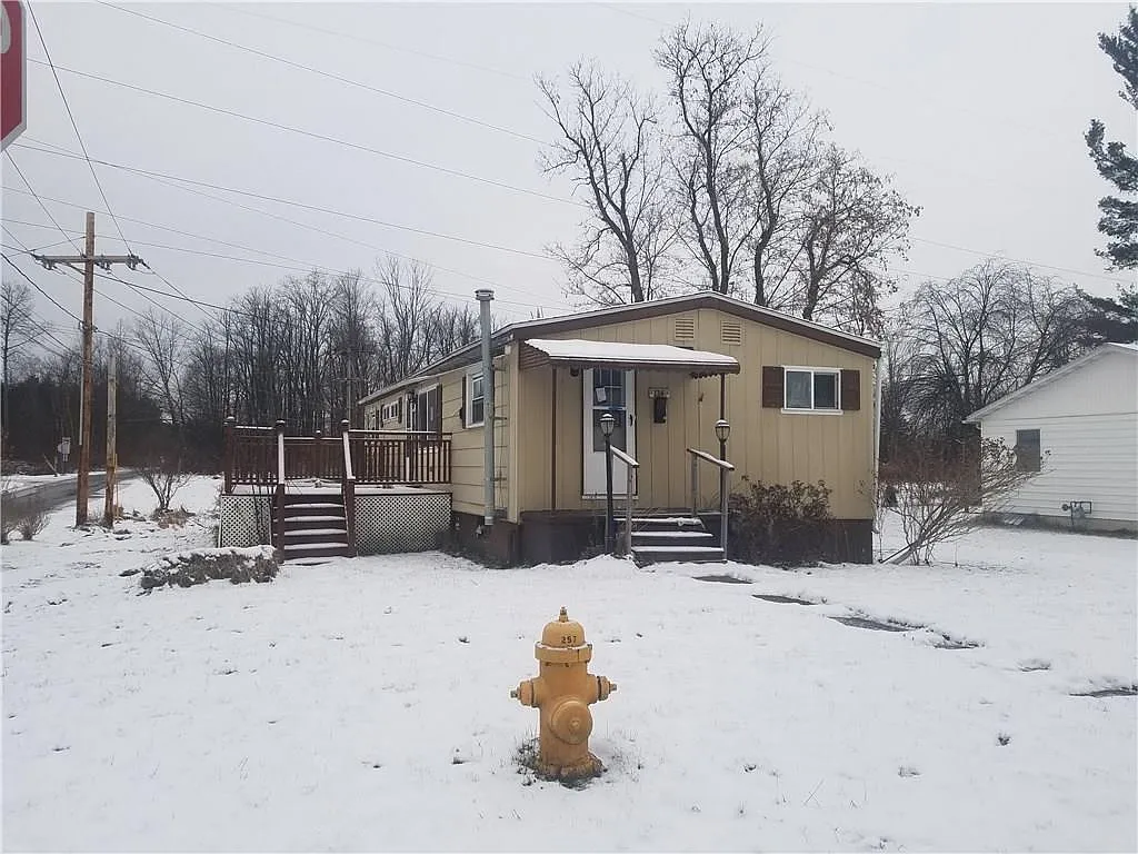 134 S 19th St photo 1