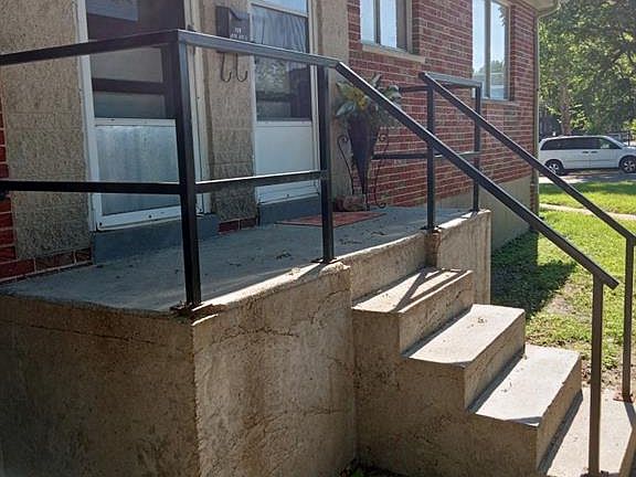 2nd image of 926 Eastgate Ave