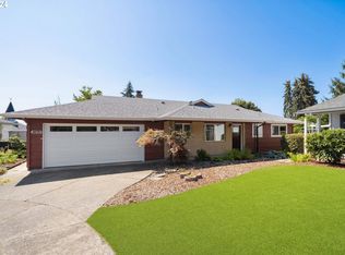 11670 SW King George Dr, King City, OR 97224