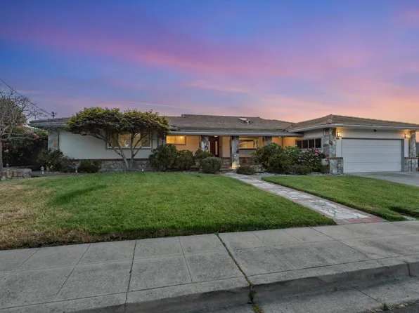 2379 Harborview Dr, San Leandro, CA 94577