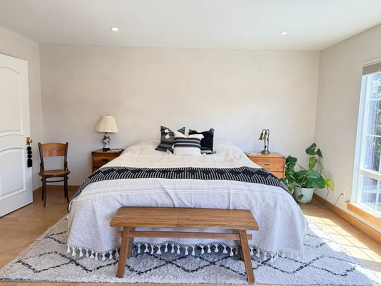 2471 Tierra Dr — Photo 2