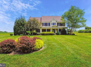 7421 Damascus Rd, Gaithersburg, MD 20882