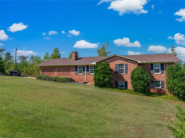 201 Leila St #6-7, Seneca, SC 29678
