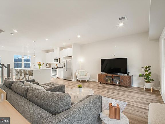 4th image of 2747 Velocity Rd Unit 30F