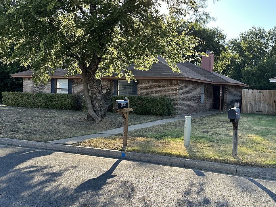 1st image of 1023 Cottonwood Trl