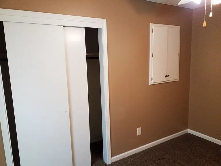 10013 N Harrison Dr — Photo 47