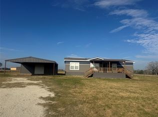 3061 Pee Dee Ln, Madisonville, TX 77864