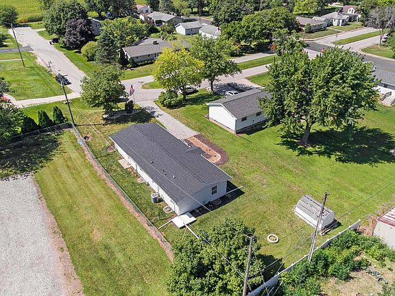 5th image of 308 Maplewood Blvd