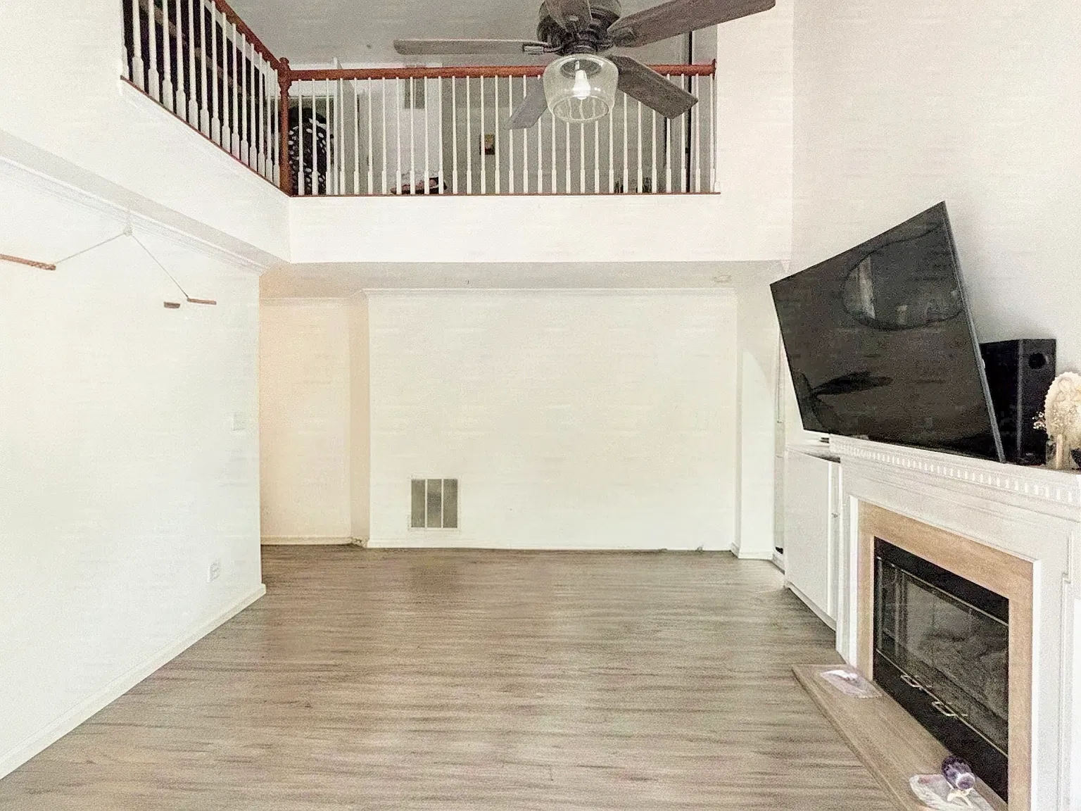 2 bed, 1771 sqft, $2,700 — Photo 2
