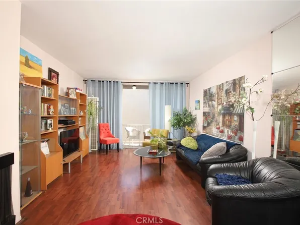 1745 Camino Palmero St APT 532, Los Angeles, CA 90046