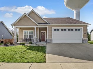 1862 Cloverdale Dr, Edwardsville, IL 62025