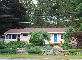 1267 Pleasant St, Worcester, MA 01602