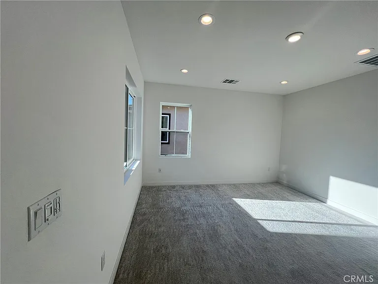 75189 Aldrich — Photo 7