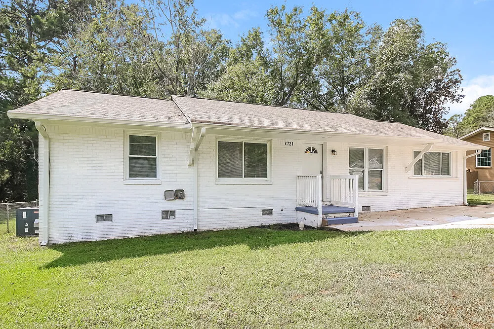 4 bed, 2.0 bath, 1214 sqft, $1,640 — Photo 3