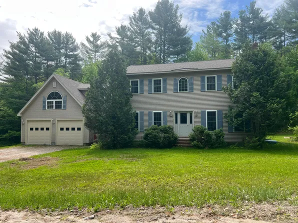 44 Dumont Circle, Bethel, ME 04217