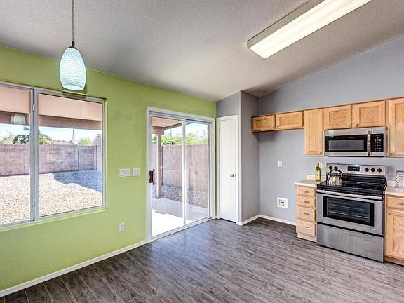 5th image of 10654 W Ross Ave