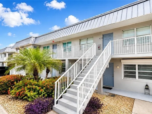 6777 Winkler Rd #177, Fort Myers, FL 33919