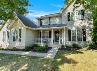 6 Brookshire Dr, Huntington, WV 25705