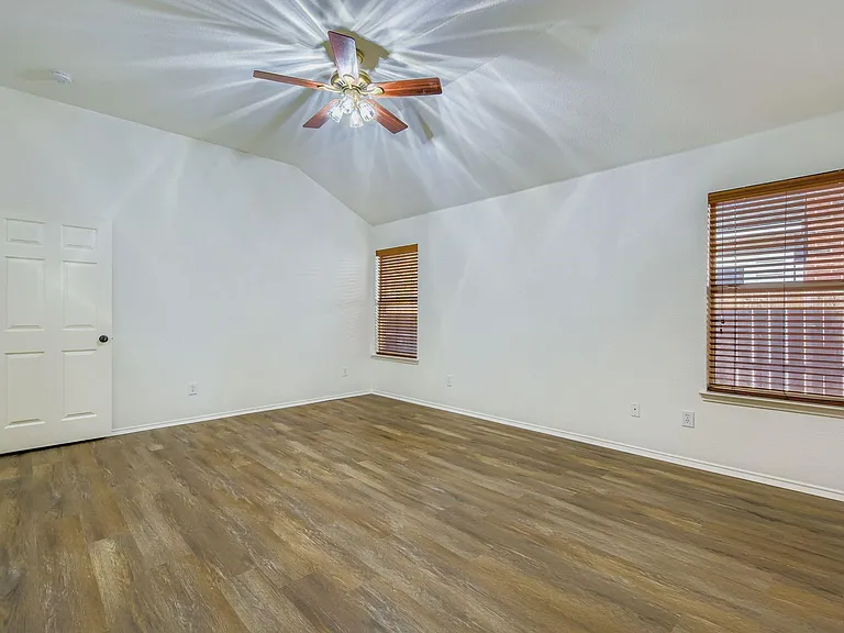 12407 Hawk Creek Dr — Photo 13