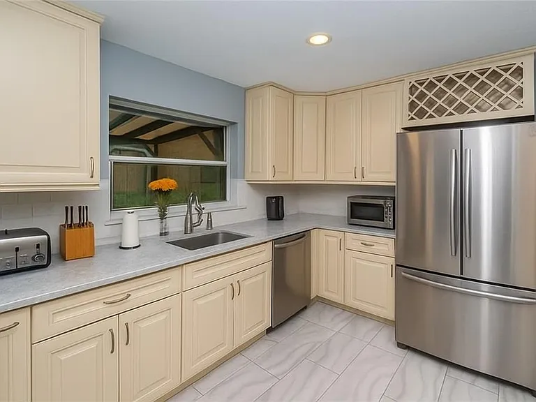4107 Hudson Way — Photo 12