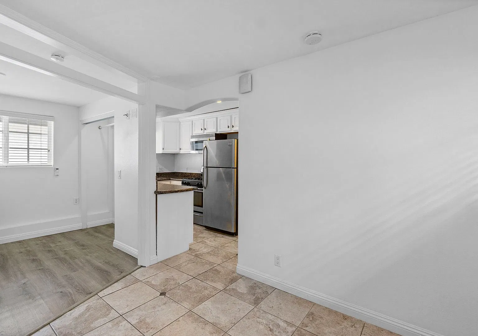 126 E. Balboa Blvd. — Photo 2