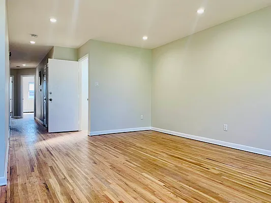 Rented by Coldwell Banker Kueber Realty | media 4