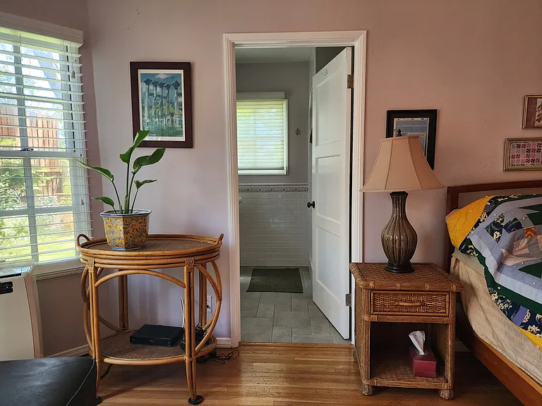 10758 Farragut Dr — Photo 32