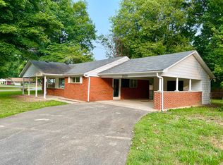 1923 Heaton Rd, Shively, KY 40216