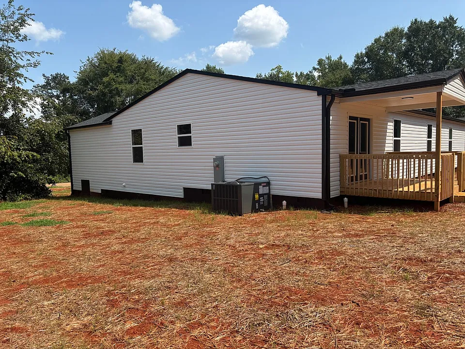 229 Old Landfill Rd #B