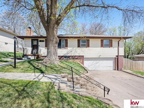 2206 Avenue D, Plattsmouth, NE 68048