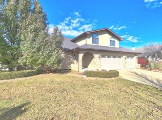 7828 Brookside Glen Dr, Tinley Park, IL 60487
