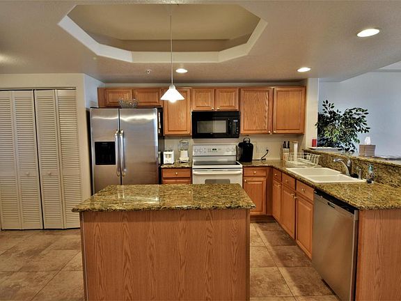 5th image of 817 Mystic Dr APT 306