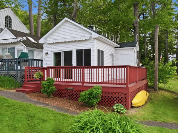 1026 Weirs Boulevard, Laconia, NH 03246