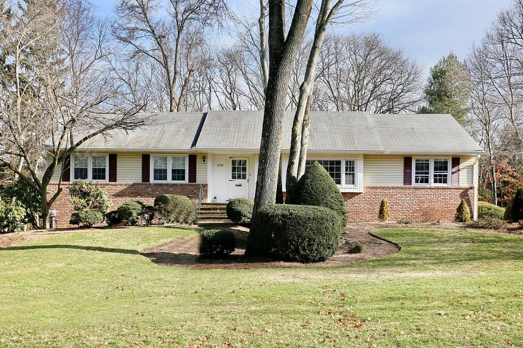 328 Crescent Ave, Wyckoff, NJ 07481 Zillow
