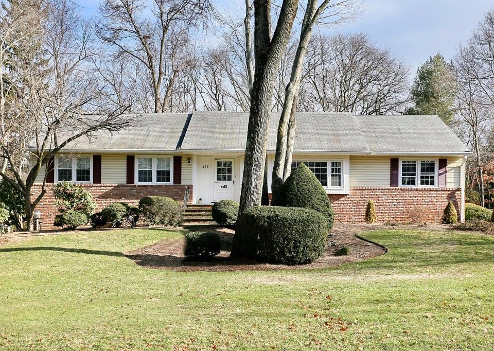 328 Crescent Ave, Wyckoff, NJ 07481 Zillow